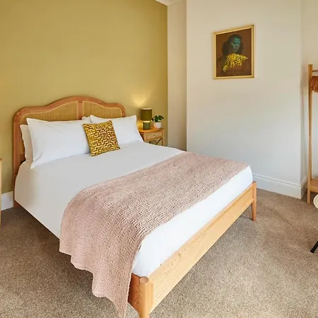 Host & - Sunbeam House Holiday home Saltburn-by-the-Sea