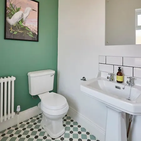 Holiday home Host & - Sunbeam House *